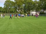 Laatste training S.K.N.W.K. JO9-1 van seizoen 2022-2023 (partijtje tegen de ouders) (1/178)